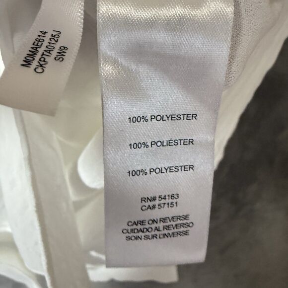 NWT Calvin Klein Top XL Soft White V-Neck Roll Tab Sleeve Career Office Button - Picture 11 of 11